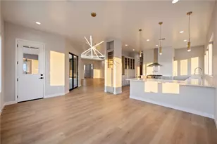 785 W Island Dr, Kingman, AZ 86401 - Photo 8