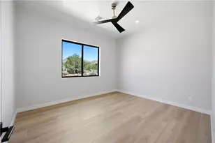 785 W Island Dr, Kingman, AZ 86401 - Photo 6