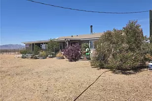 3482 W Malibu Rd, Golden Valley, AZ 86413 - Photo 24
