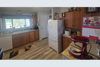 3482 W Malibu Road, Golden Valley, AZ 86413 - Photo 12