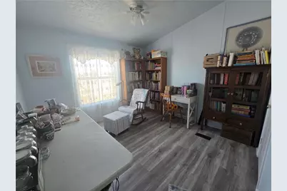 3482 W Malibu Road, Golden Valley, AZ 86413 - Photo 16