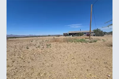 3482 W Malibu Road, Golden Valley, AZ 86413 - Photo 32