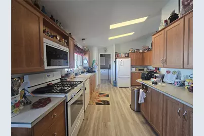 3482 W Malibu Road, Golden Valley, AZ 86413 - Photo 10