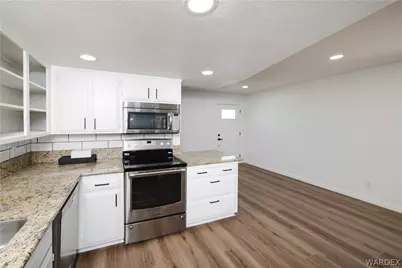 3245 Southern Avenue, Kingman, AZ 86401 - Photo 10