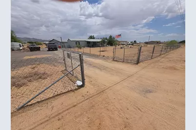 3634 N Hassayampa Road, Golden Valley, AZ 86413 - Photo 2
