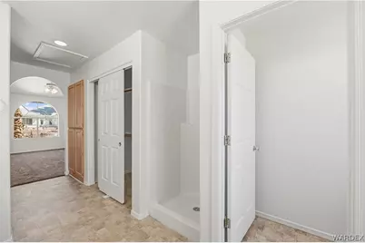 2452 N Ridge Ave, Bullhead City, AZ 86429 - Photo 16