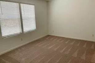 2586 Aaron Pl, Bullhead City, AZ 86442 - Photo 12