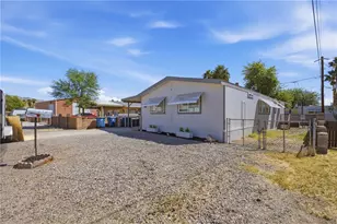 1946 Castleberry Ln, Bullhead City, AZ 86442 - Photo 34