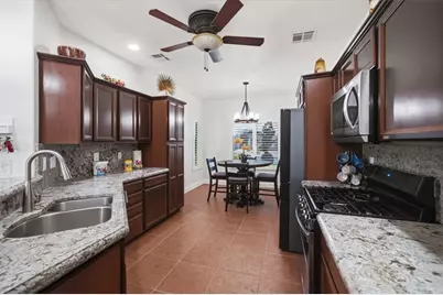 2021 E Lago Grande Court, Fort Mohave, AZ 86426 - Photo 6
