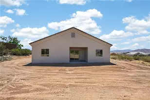 7201 E Stetson Dr, Kingman, AZ 86401 - Photo 4