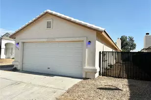 1538 Ash Ave, Bullhead City, AZ 86442 - Photo 2