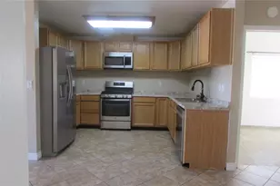 548 Ramar Rd, Bullhead City, AZ 86442 - Photo 4