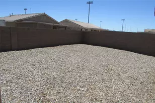2402 E Prickly Pear Dr, Mohave Valley, AZ 86440 - Photo 14
