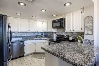 1611 Highway 95 A201 #A, Bullhead City, AZ 86442 - Photo 2