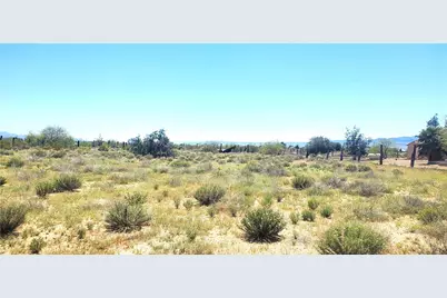 Lot 225-D W Round Up Drive, Golden Valley, AZ 86413 - Photo 2