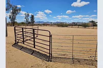 3467 N La Palma Road, Golden Valley, AZ 86413 - Photo 18