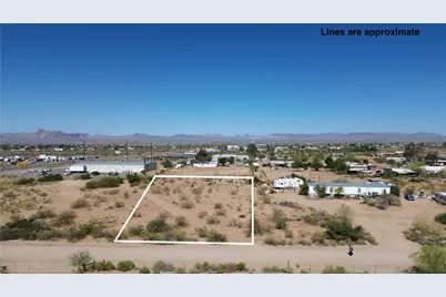 3313 N Mobile Road, Golden Valley, AZ 86413 - Photo 2