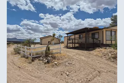 230 W Campanile Drive, Meadview, AZ 86444 - Photo 10