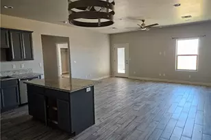 3423 Fairfax St, Kingman, AZ 86409 - Photo 6