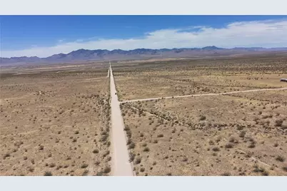 317-19-002C 1st Street, Dolan Springs, AZ 86441 - Photo 34