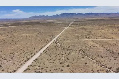 317-19-002C 1st Street, Dolan Springs, AZ 86441 - Photo 40