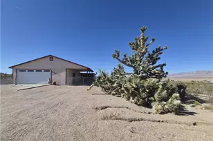1055 E Spencer Dr, Meadview, AZ 86444 - Photo 2