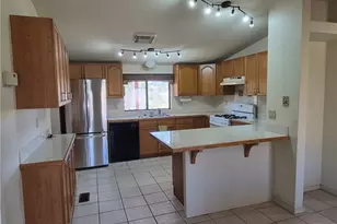 1055 E Spencer Dr, Meadview, AZ 86444 - Photo 14