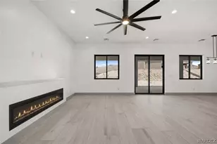 2920 Sidewheel Dr, Bullhead City, AZ 86429 - Photo 12
