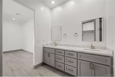 2920 Sidewheel Drive, Bullhead City, AZ 86429 - Photo 52