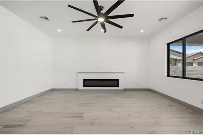 2920 Sidewheel Drive, Bullhead City, AZ 86429 - Photo 12