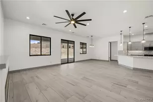 2920 Sidewheel Dr, Bullhead City, AZ 86429 - Photo 10