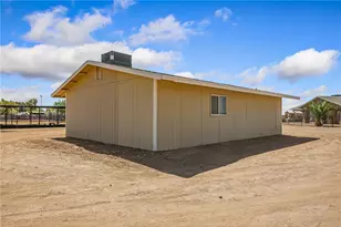 2143 E Willow Dr, Mohave Valley, AZ 86440 - Photo 24
