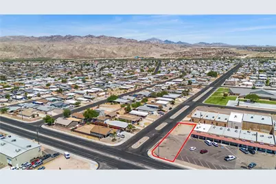 801 Hancock Road, Bullhead City, AZ 86442 - Photo 4