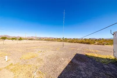 7635 W Abrigo Drive, Golden Valley, AZ 86413 - Photo 26