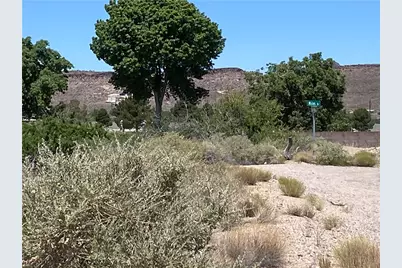 909 Foothill Avenue, Kingman, AZ 86401 - Photo 32