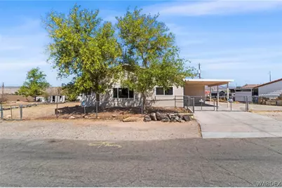 1811 Sea Breeze Lane, Bullhead City, AZ 86442 - Photo 2