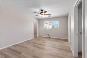 1811 Sea Breeze Ln, Bullhead City, AZ 86442 - Photo 1