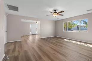 1811 Sea Breeze Ln, Bullhead City, AZ 86442 - Photo 10