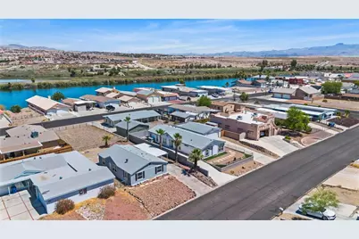 657 Terrace Drive, Bullhead City, AZ 86442 - Photo 10
