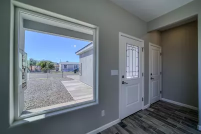 677 Cherry Blossom Lane, Bullhead City, AZ 86442 - Photo 4