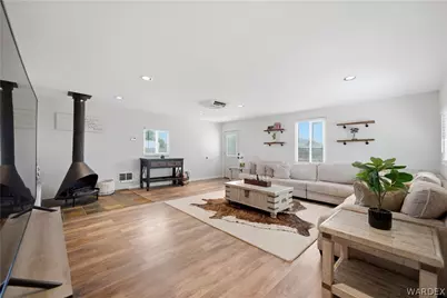 3222 E Devlin Avenue, Kingman, AZ 86409 - Photo 16