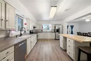 2422 Miami Ave, Kingman, AZ 86401 - Photo 12