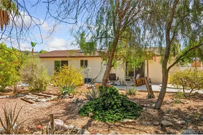 1807 Escalera Circle, Bullhead City, AZ 86442 - Photo 12
