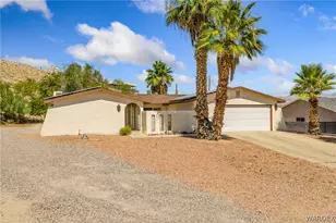 1807 Escalera Cir, Bullhead City, AZ 86442 - Photo 2