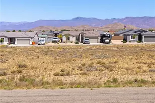 7387 Rustlers Dr, Kingman, AZ 86401 - Photo 1