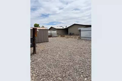 1695 Yale Drive, Bullhead City, AZ 86442 - Photo 10