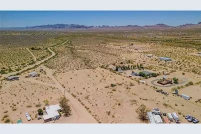 339-14-182D N Cordes Road, Golden Valley, AZ 86413 - Photo 8