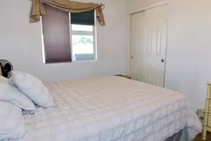 1647 Lynn Dr, Bullhead City, AZ 86442 - Photo 30