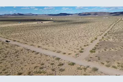 19724 N Earls Road, White Hills, AZ 86445 - Photo 2