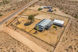 6498 W Chloride Rd, Golden Valley, AZ 86413 - Photo 48